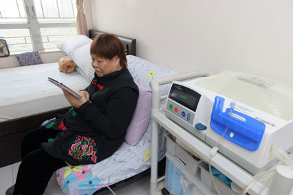 hk-pd-patient-ngan-treatment.jpg